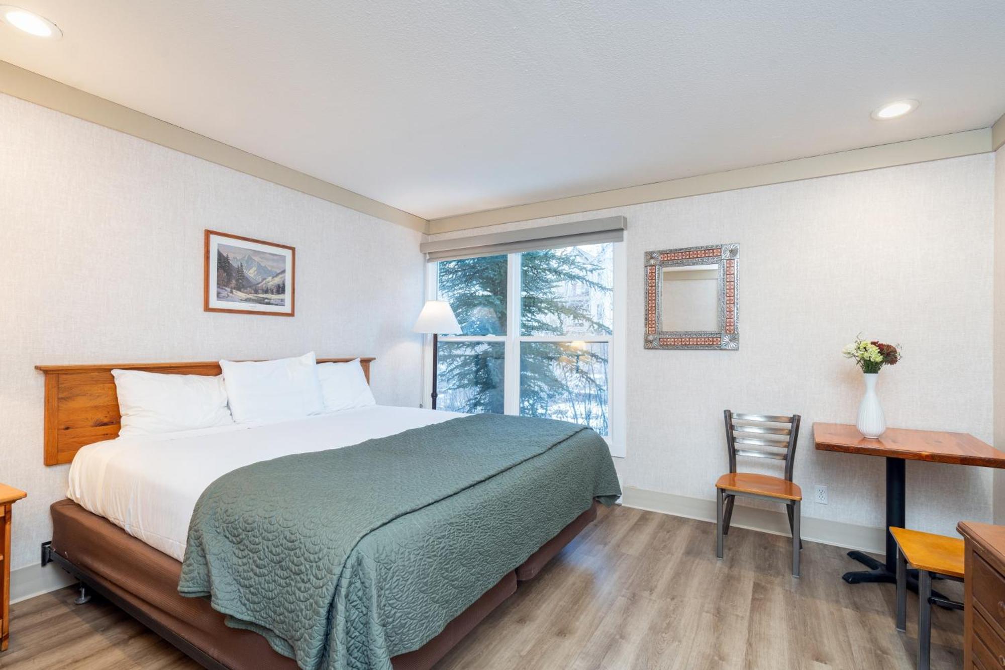Where to Stay Near Telluride Ski Resort: 5 Leisure Hotels Ranked